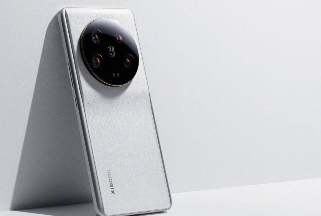 Xiaomi 14 Ultra: Unter-Display-Kamera setzt neue Maßstäbe im Design