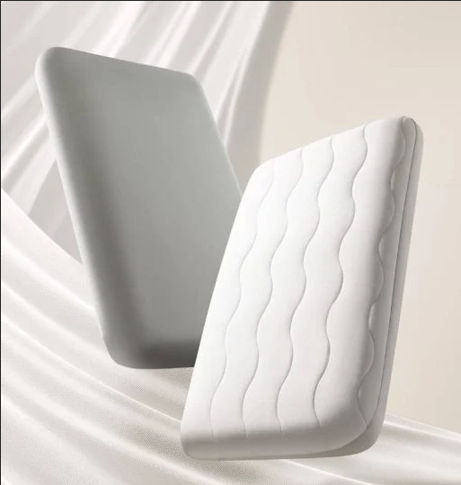 Das Xiaomi Mijia Memory Foam Kissen bietet besseren Schlaf durch zwei Modi für Winter und Sommer. Innovatives Design und hochwertige Materialien.