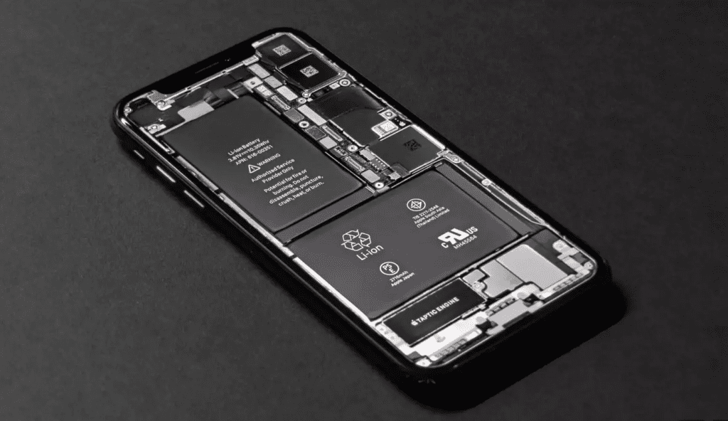 Xiaomi größere BatterienXiaomi entwickelt größere Batterien mit bis zu 7500mAh für längere Laufzeiten und kombiniert diese mit schnellen Ladezeiten.