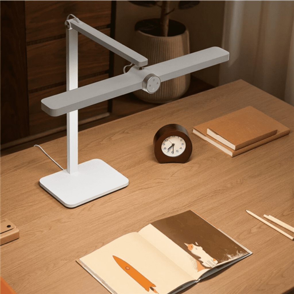 Die Xiaomi Mijia Desktop Study Lamp Pro bietet intelligente Radar-Sensorik, flexible Helligkeitsanpassung und flimmerfreies Licht für eine perfekte Beleuchtung am Schreibtisch.