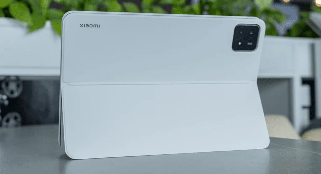 Entdecken Sie das Redmi Gaming-Tablet mit 8,8-Zoll-Display, Dimensity 9400 und revolutionärem Design. Perfekt für Gamer!