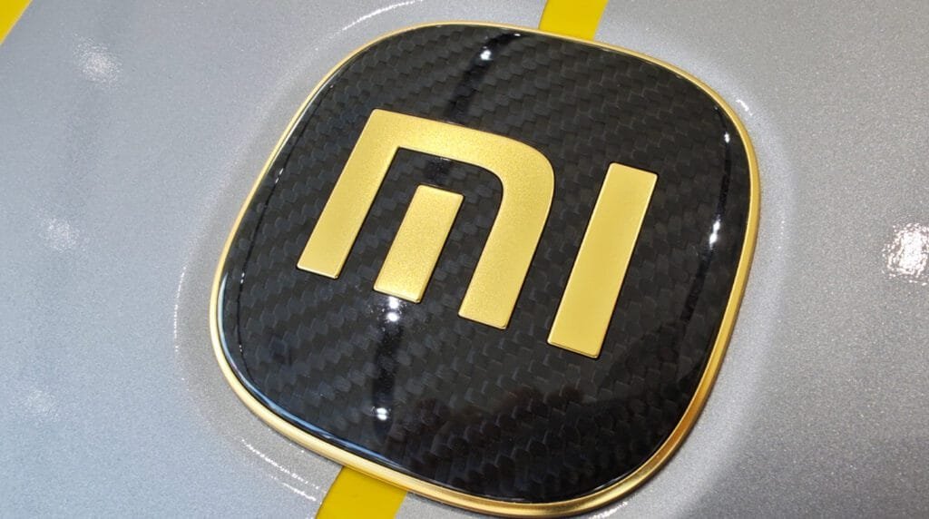 Xiaomi SU7 Ultra: Kontroversen um das goldene Logo