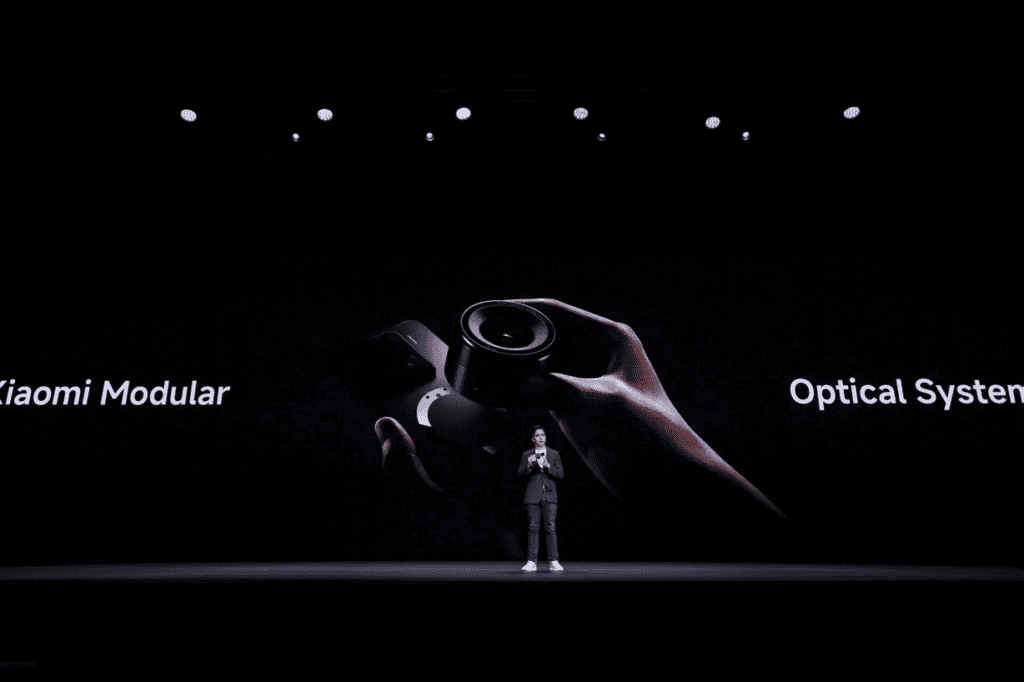 Xiaomi hat ein innovatives modulares Smartphone-Optik-System vorgestellt, das DSLR-ähnliche Funktionen bietet und die mobile Fotografie revolutioniert.