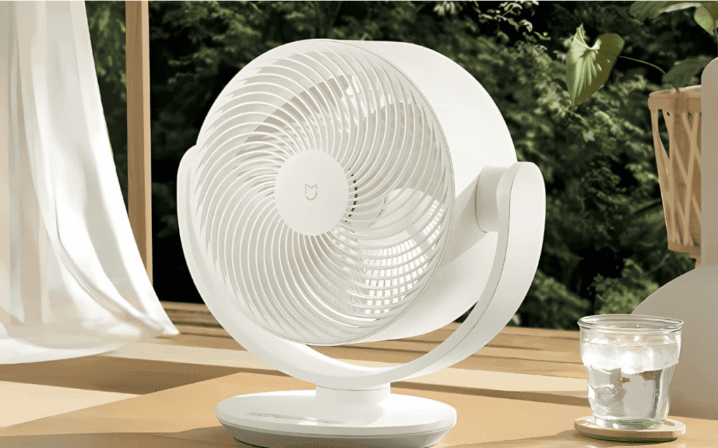 Der Mijia DC Inverter Desktop Ventilator von Xiaomi bietet eine innovative Kühlungslösung mit USB-C-Stromversorgung und bis zu 26 Stunden Laufzeit.