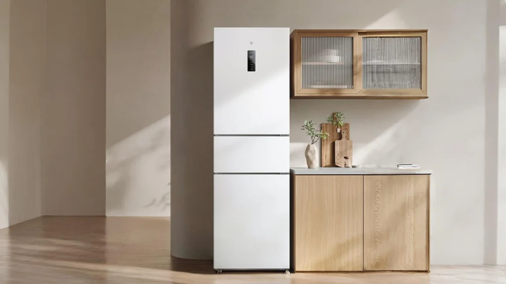 Der neue Xiaomi Mijia 271L Kühlschrank bietet platzsparendes Design, flexible Temperaturzonen & smarte Funktionen. Erfahren Sie mehr!