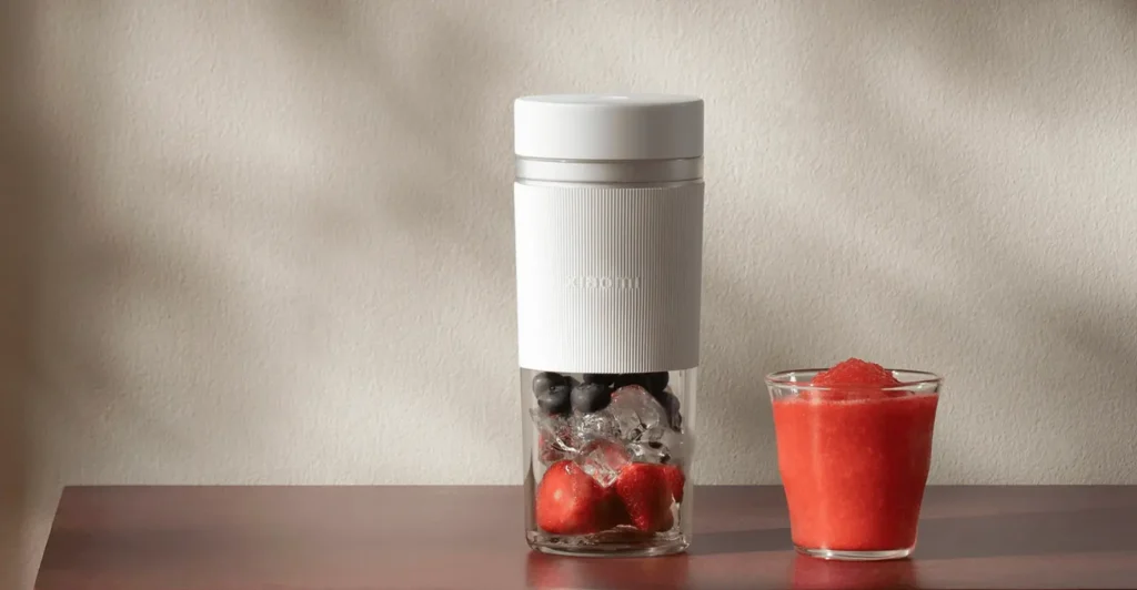 Testbericht zur Xiaomi Portable Blender: Handlich, leistungsstark & perfekt für unterwegs. Erfahre alles über Design, Leistung & mehr!