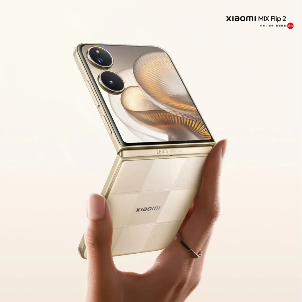 Der Xiaomi Mix Flip 2 beeindruckt mit leaked Geekbench-Ergebnissen. Snapdragon 8 Elite, riesiger Akku & Leica-Kameras. Alle Infos hier!